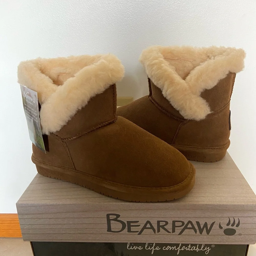 NEW! BearPaw Heidi Tan Shearling-Lined Boots Size 6
